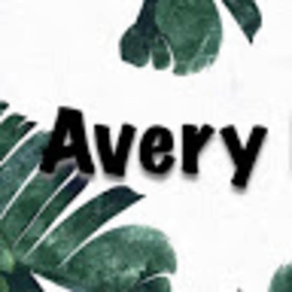 Meet your Posher, Avery